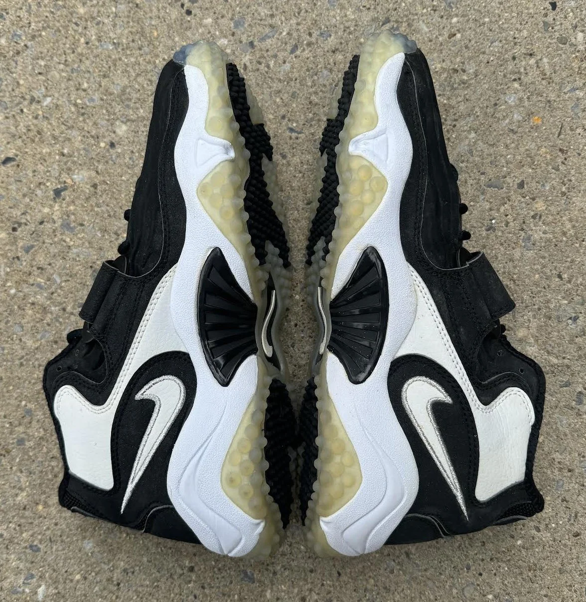 Nike Air Zoom Jet Mid Black / Silver DS — RootsBK